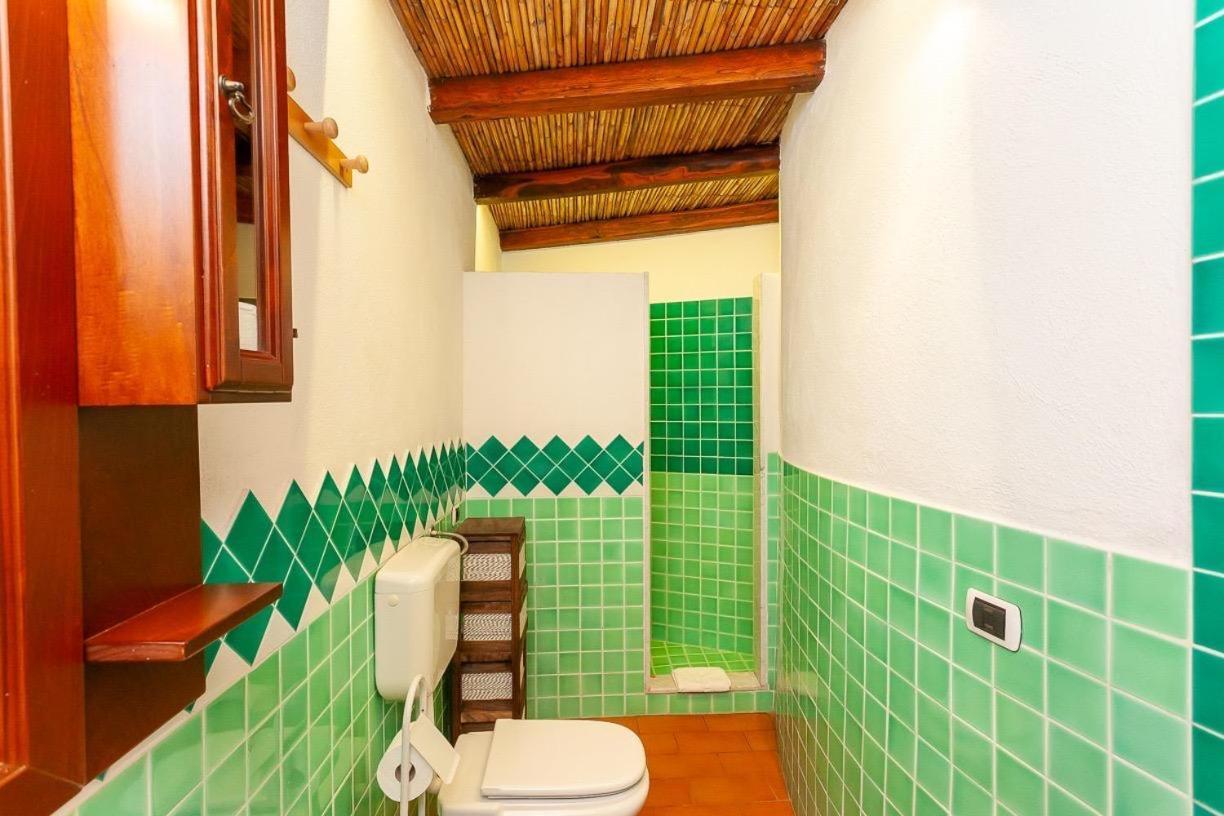B&B Pettirosso Garden San Teodoro  Ngoại thất bức ảnh