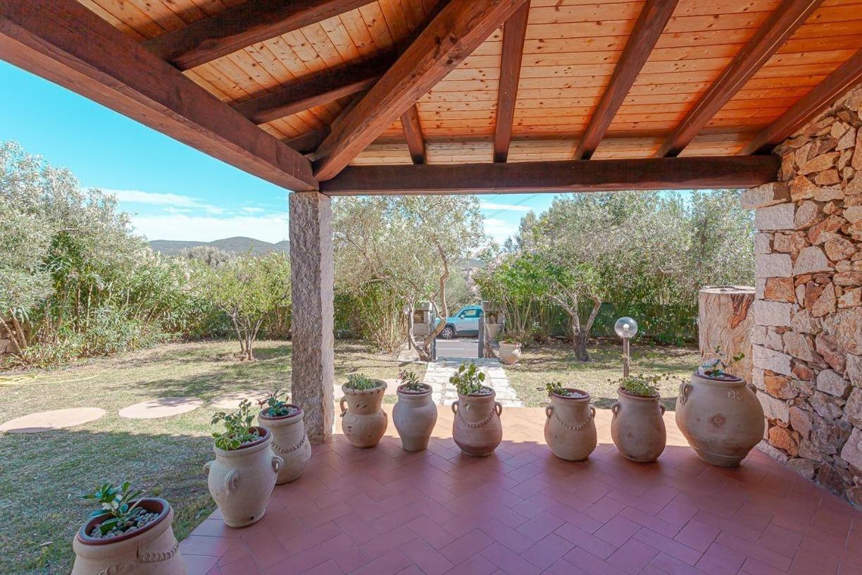 B&B Pettirosso Garden San Teodoro  Ngoại thất bức ảnh