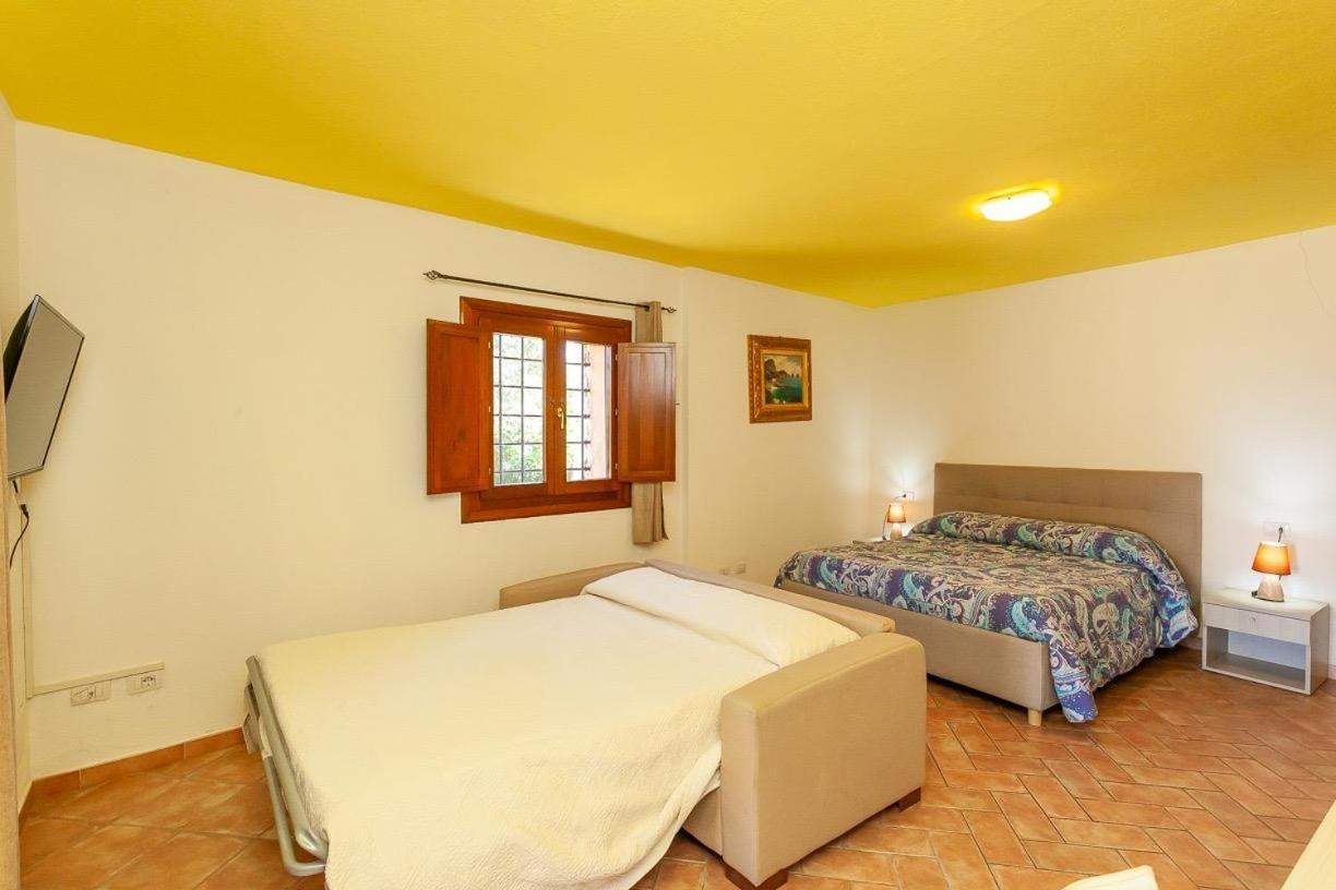 B&B Pettirosso Garden San Teodoro  Ngoại thất bức ảnh