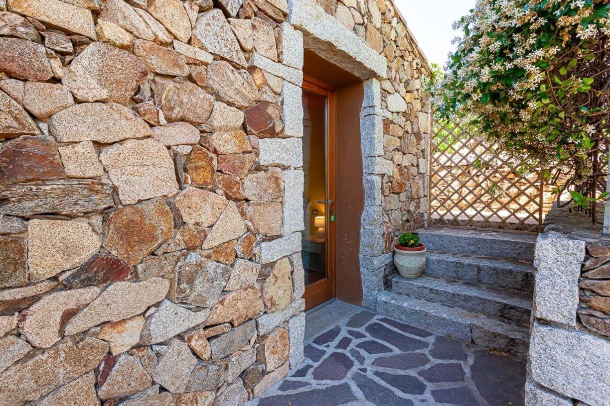 B&B Pettirosso Garden San Teodoro  Ngoại thất bức ảnh