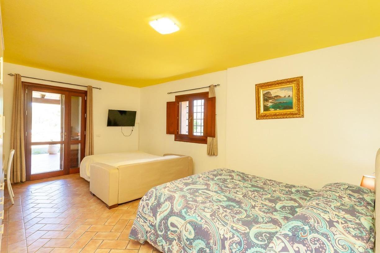 B&B Pettirosso Garden San Teodoro  Ngoại thất bức ảnh
