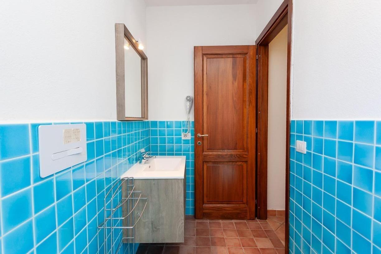 B&B Pettirosso Garden San Teodoro  Ngoại thất bức ảnh