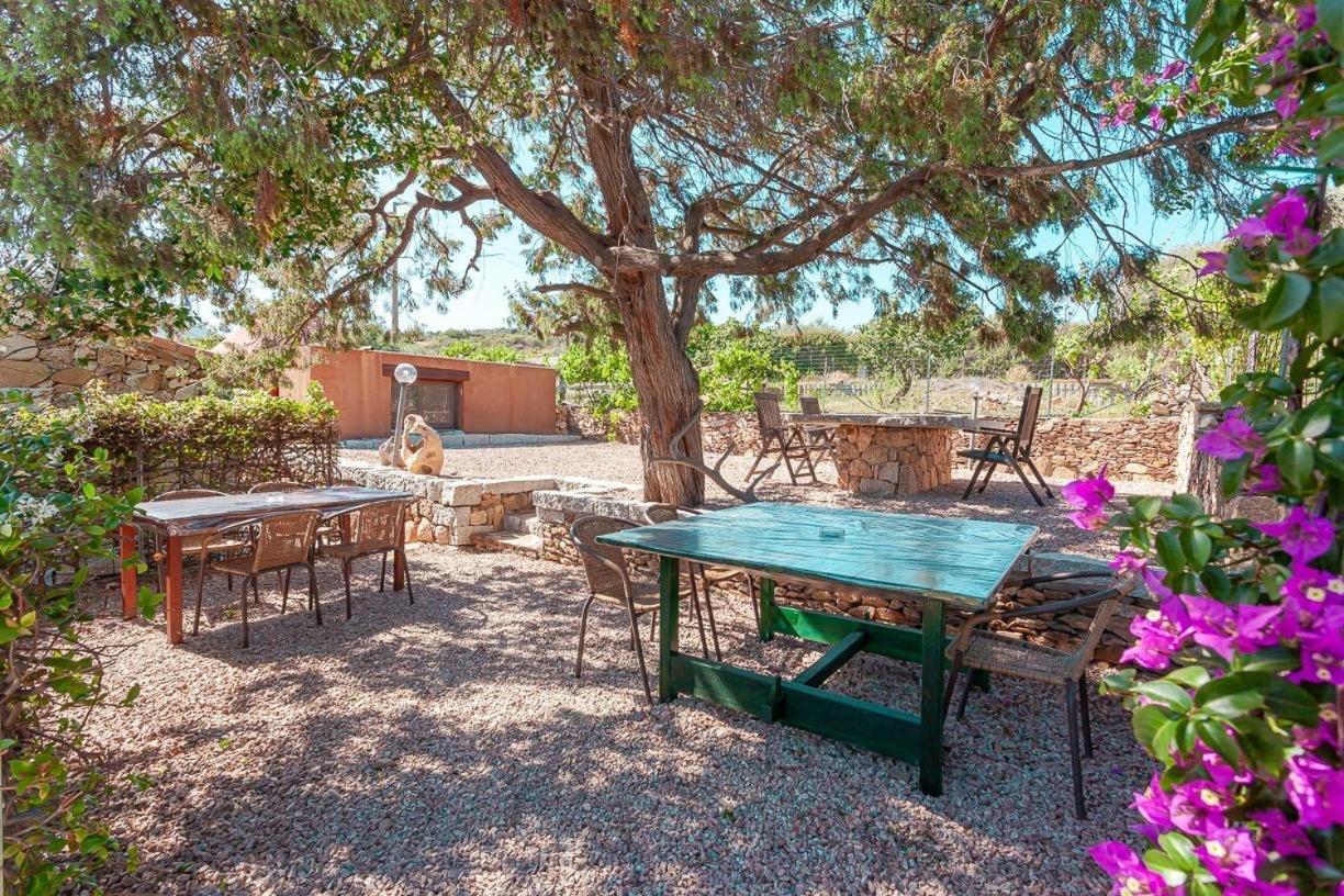 B&B Pettirosso Garden San Teodoro  Ngoại thất bức ảnh